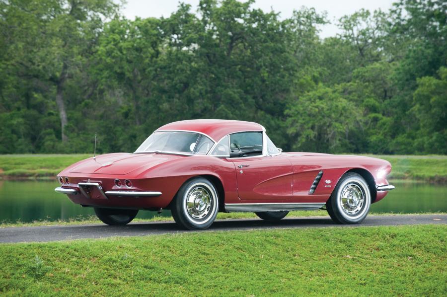  Chevrolet Corvette Fuel-Injected Convertible 1962 года  (фото 26 из 26)